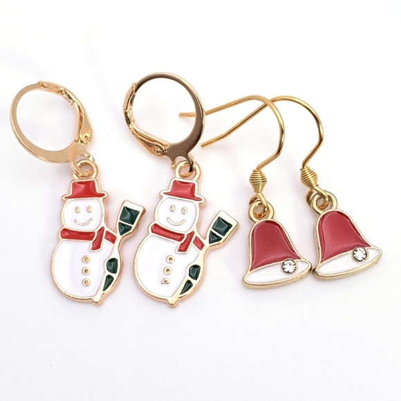 2 Pairs!!! Winter Snowman and Christmas Bell Earrings - Picture 1 of 4